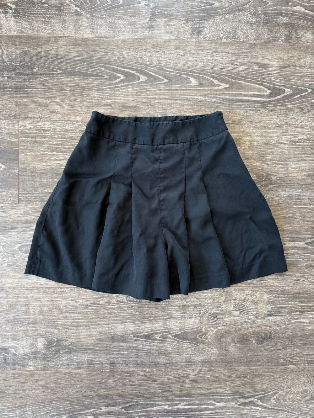 Vintage Miss Sixty Black Pleated Shorts